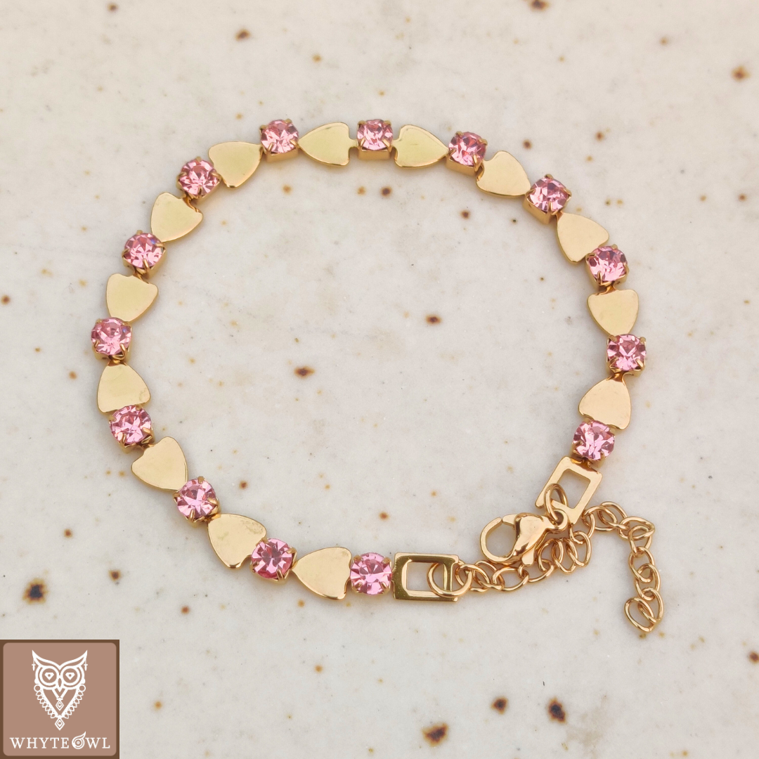 SHINY HEARTS WITH PINK DIAMOND BRACELET